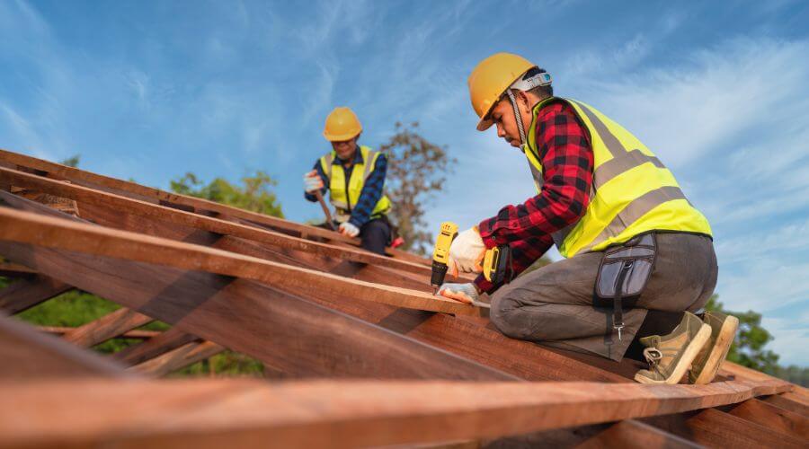 Expert Emergency Roof Repairs services in Ellery, IL